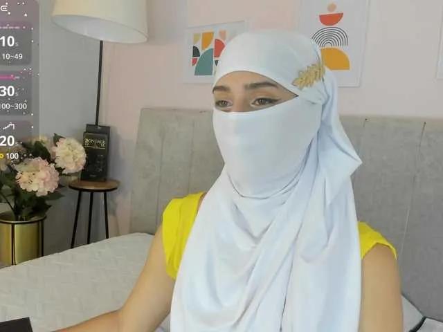 rawiya on BongaCams