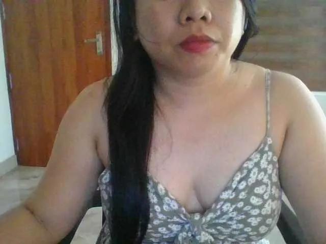 RossyLove on BongaCams