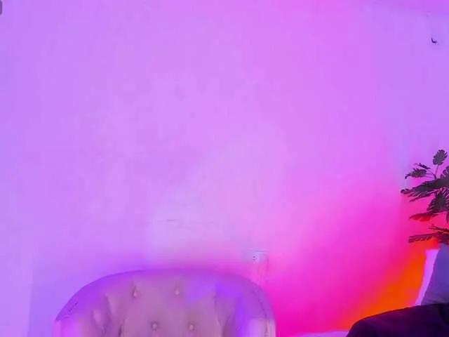sasha-yaklove999 on BongaCams