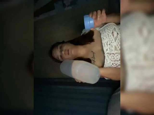 sexylhady214 on BongaCams