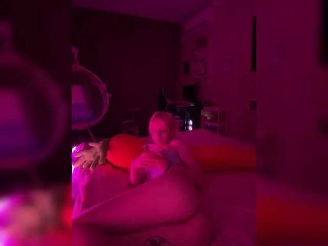 sunEva on BongaCams