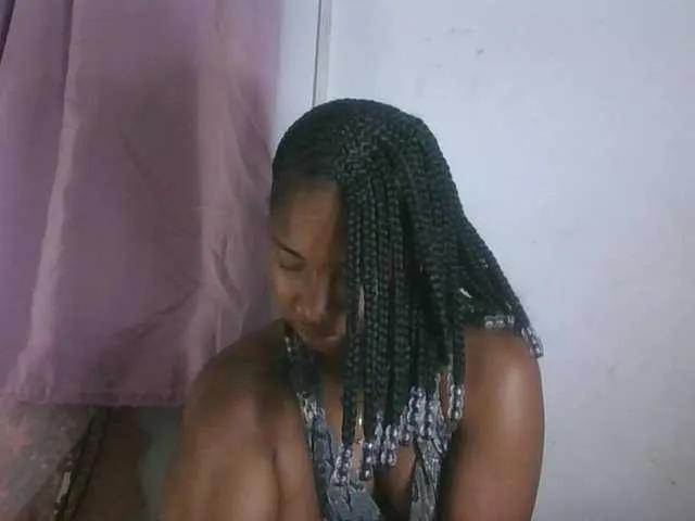 Sweetiepop on BongaCams 