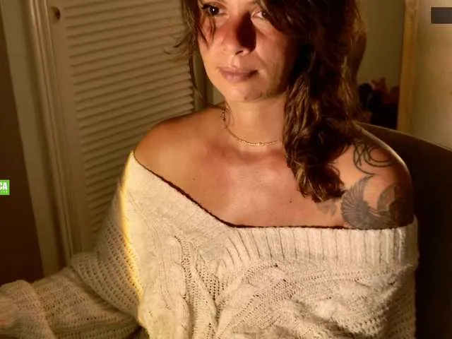 SweetLilLulu on BongaCams 