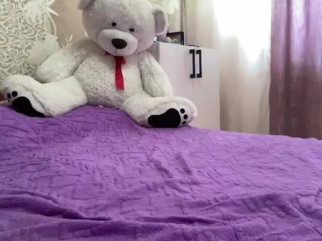 SweetStrawberry1 on BongaCams 