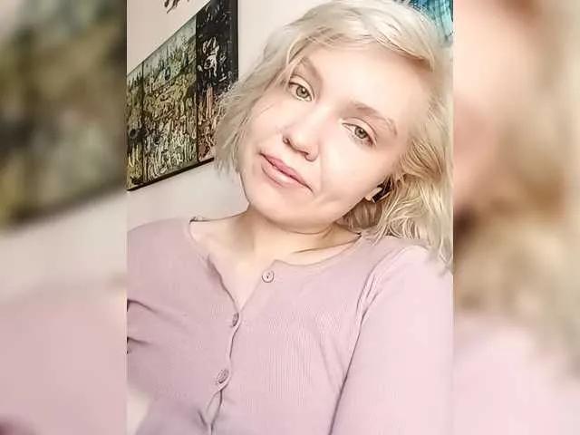 Tikoffka on BongaCams