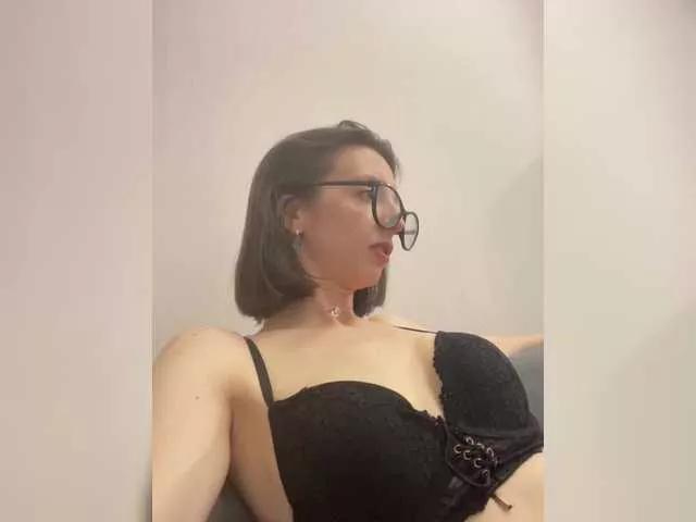 yummy-couple on BongaCams 