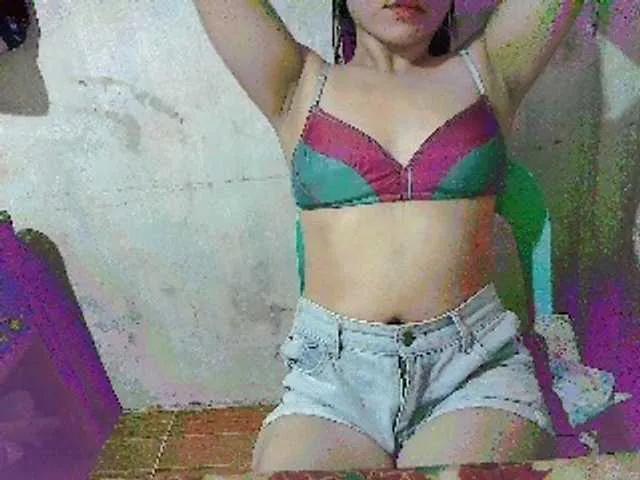 yummycumcutegirl-18x on BongaCams 