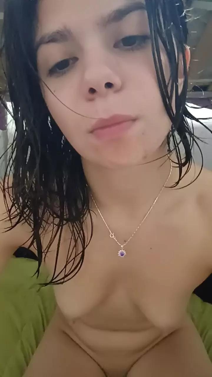Amatistkitten on Cam4 