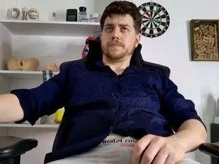 aaronlegend on CamSoda 