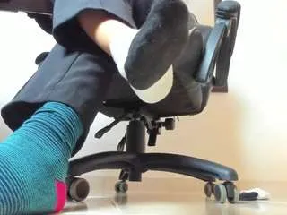 alma-fenix on CamSoda 