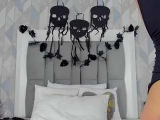 anaiscooper10 on CamSoda 