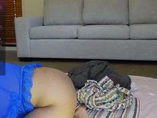 asianpina on CamSoda 