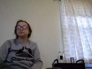 bambi8113 on CamSoda