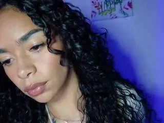 cassandraandrews on CamSoda 