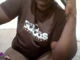 chocobabe002 on CamSoda 