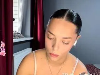 chrystalcaden — Take off my shorts [60 tokens remaining]