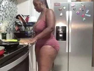 coco-dethick on CamSoda 