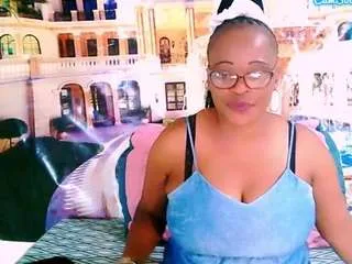 ebonyblooom — Full Nude [100 tokens remaining]