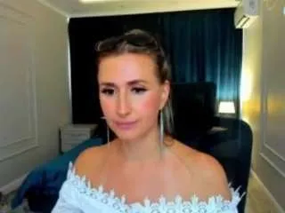 happysmileee on CamSoda 