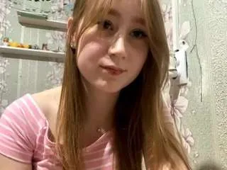 hsiuhendrix — Biggest smile ever [25 tokens remaining]