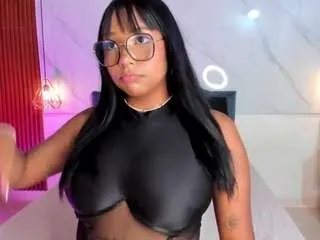 isabella-zc — GOAL IS: bounce tits... I want to feel you... favorite pattern is 88 IN MY PVT: SPANK MY ASS + SHOW TITS + FINGERS PUSSY+RIDE YOU+ORGASM TOGETHER [3 tokens remaining]