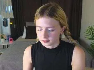 jenny-bunny on CamSoda 