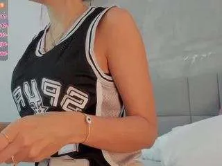 kikievega — @Goal: 100 FULL DEEPTHROAT  - ASK FOR SNAPCHAT [1 tokens remaining]