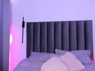 lilithrosee on CamSoda 