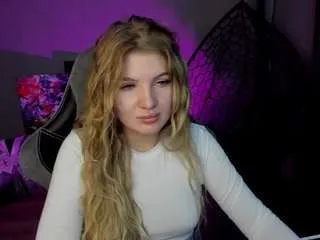 lilywilliamss on CamSoda 