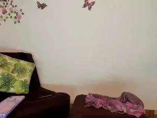 lola-leah on CamSoda 