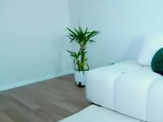 magiceyes — My kitty wanna purrrrr use my fav vibes77/111/155/222/300 [1523 tokens remaining]