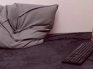 millermila on CamSoda 