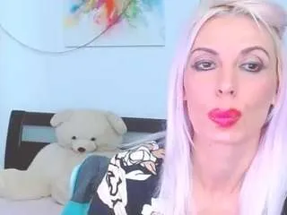 misslara123 on CamSoda 