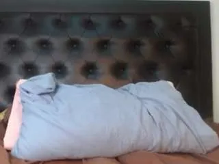 mollys-charm777 on CamSoda 