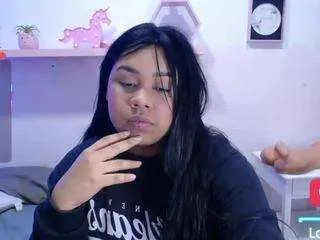 naahom1 on CamSoda 