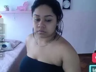 naahom1 on CamSoda 