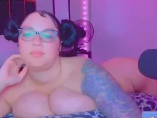 nellib on CamSoda 