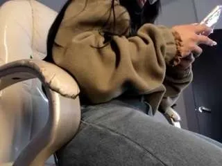 niicole-fox2 on CamSoda 