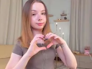 odelyneglin on CamSoda