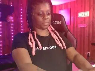 purplequeen888 on CamSoda 