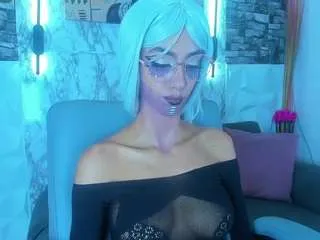 queen-cuarxxo on CamSoda 
