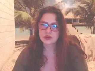 queennatashax on CamSoda 