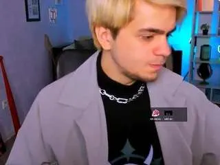 saimon-best — take off shirt [150 tokens remaining]