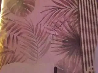 samaantha-white — Panty to side + Rub clit with domi [Multi Goal]