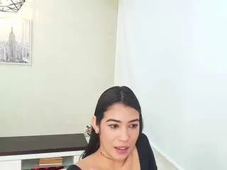 sassy-girl on CamSoda 