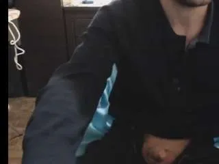 sexessence on CamSoda