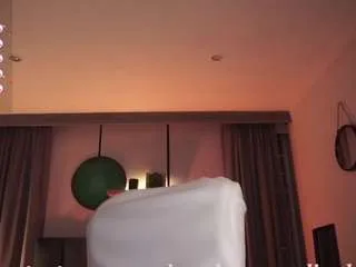 sheyla-hills — Topless [Multi Goal]