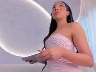 sweet-arii — Let me take you on a WILD ride. Control my toys; vibrations get STRONGER with your tips   Promo! Tg + 1 video + 5 pics 350tks  [488 tokens remaining]