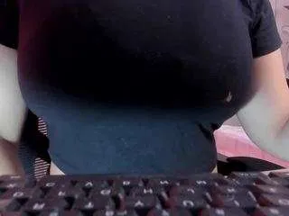 sweetfabianaxl on CamSoda 