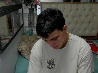 virgin-colombian on CamSoda